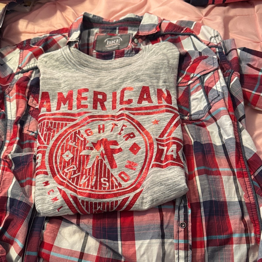 BKE mens Red and Gray Plaid Shirt with matching American fighter t shirt new